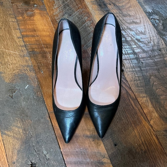 Kate Spade New York Black Leather Pointed Toe Pumps Size 9.5 Classic Heels - Picture 1 of 10